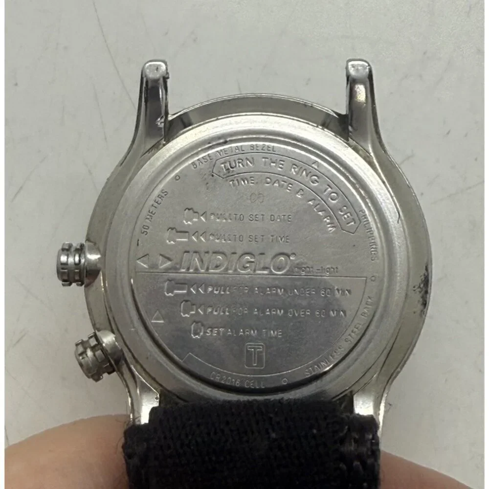 Vtg TIMEX Men Reef Gear Indiglo Alarm Analog Blue Dial Date Quartz Watch WR 50M